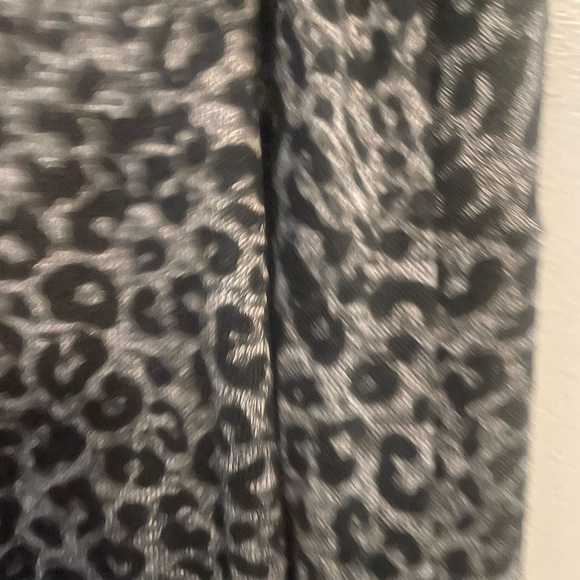 Grey cheetah cardigan - Picture 3 of 4